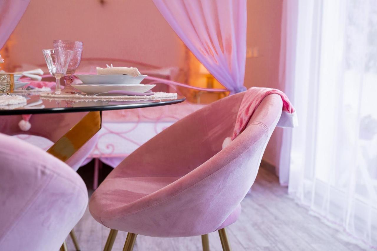 Villetta Tinmar Barbie House Verona Exteriér fotografie