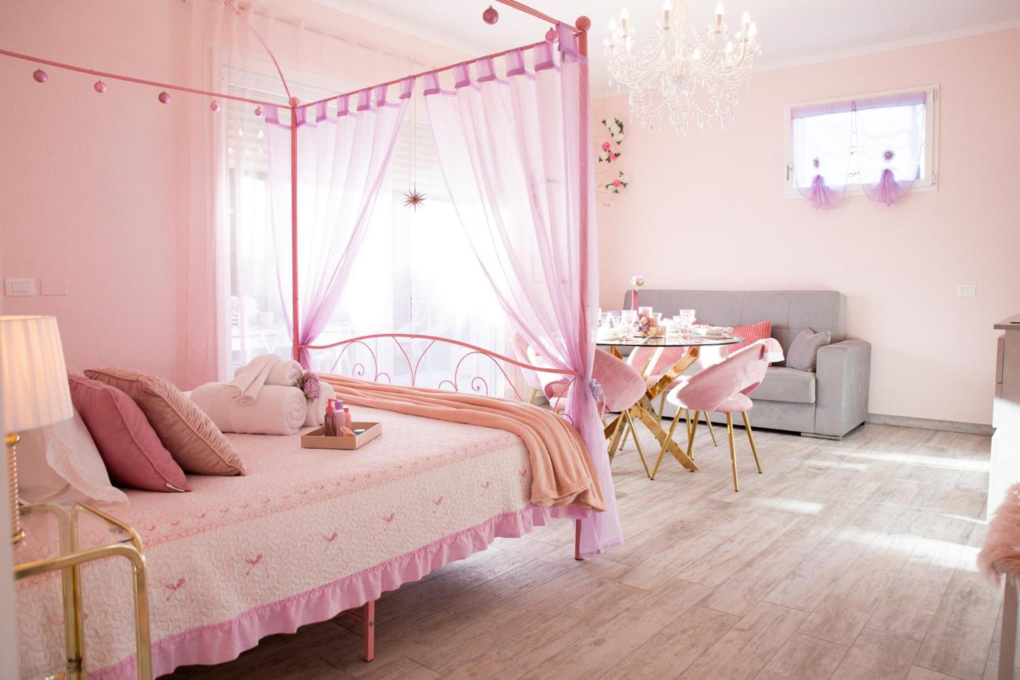 Villetta Tinmar Barbie House Verona Exteriér fotografie