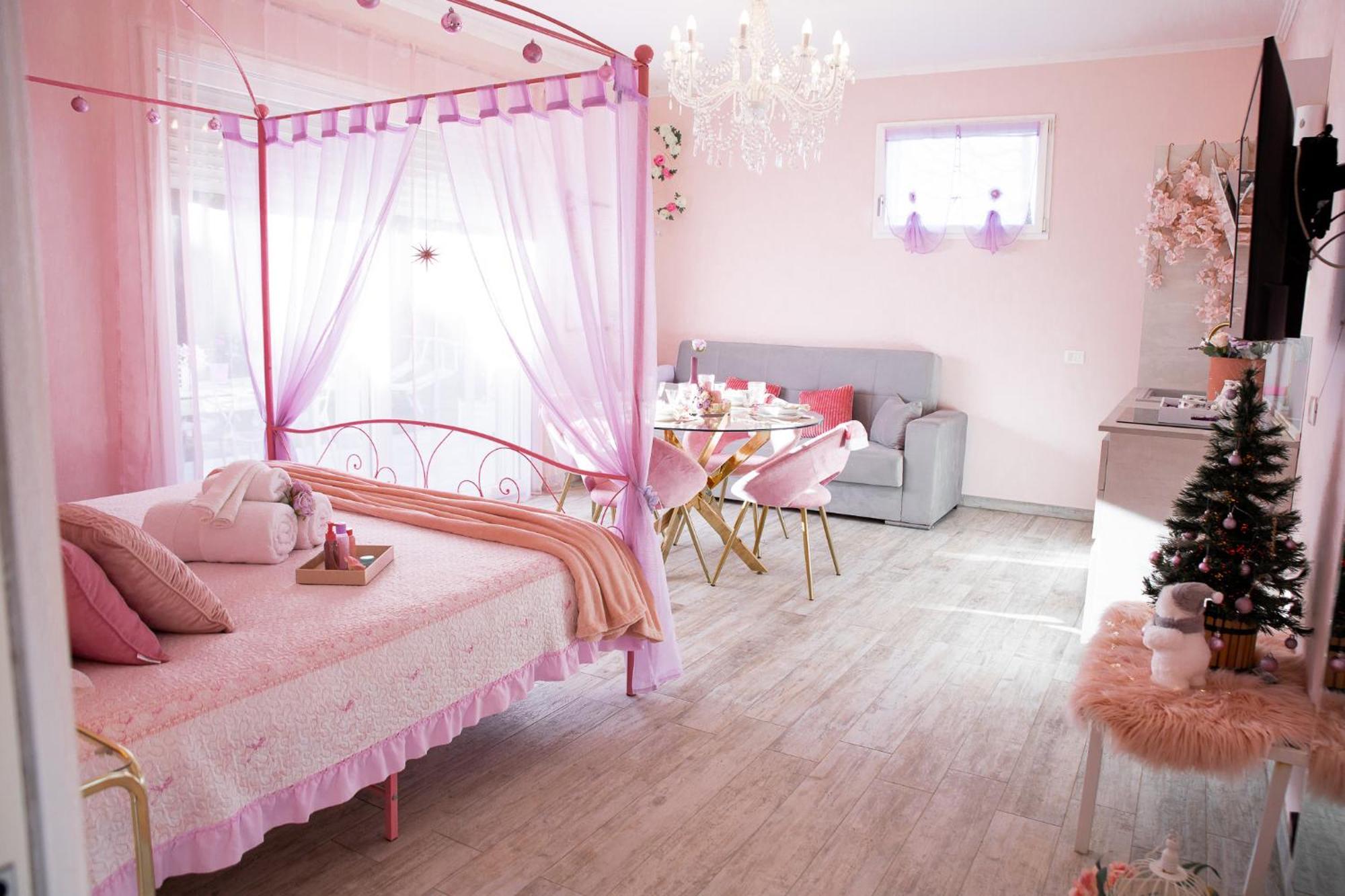 Villetta Tinmar Barbie House Verona Exteriér fotografie